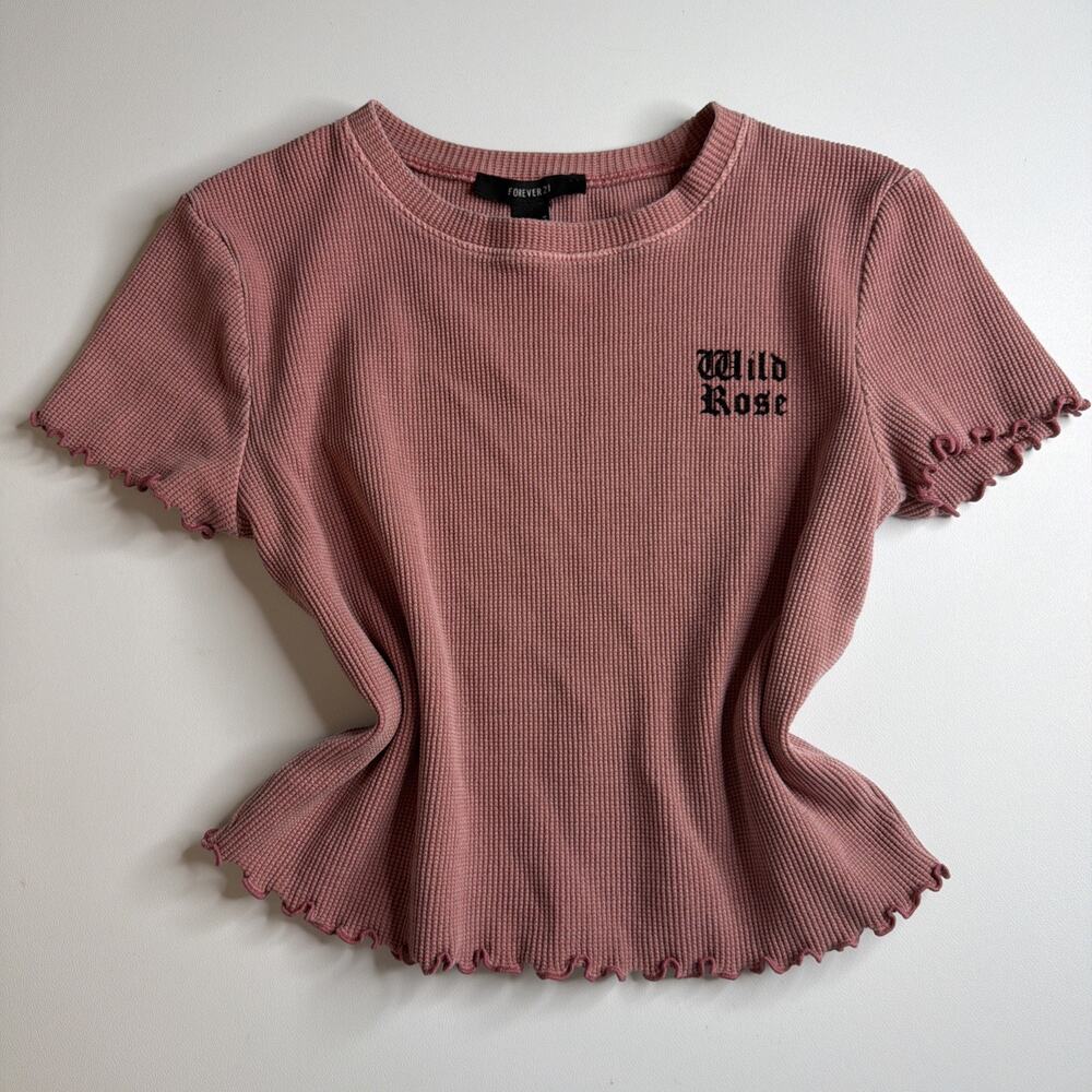 Forever 21 Medium Pink Wild Rose Graphic Ribbed Knit Lettuce Edge Crop Top EUC